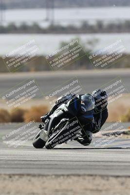 media/Nov-16-2025-Race Pace (Sun) [[8c5fa54630]]/Non Verified Riders (1st 20 Minutes)/1-Turn 14 (10am)/